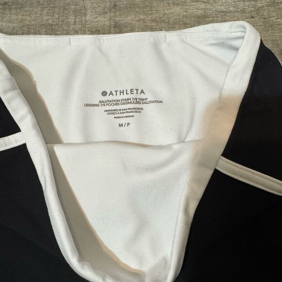 Athleta Elation 7/8 Leggings - Picture 3 of 6